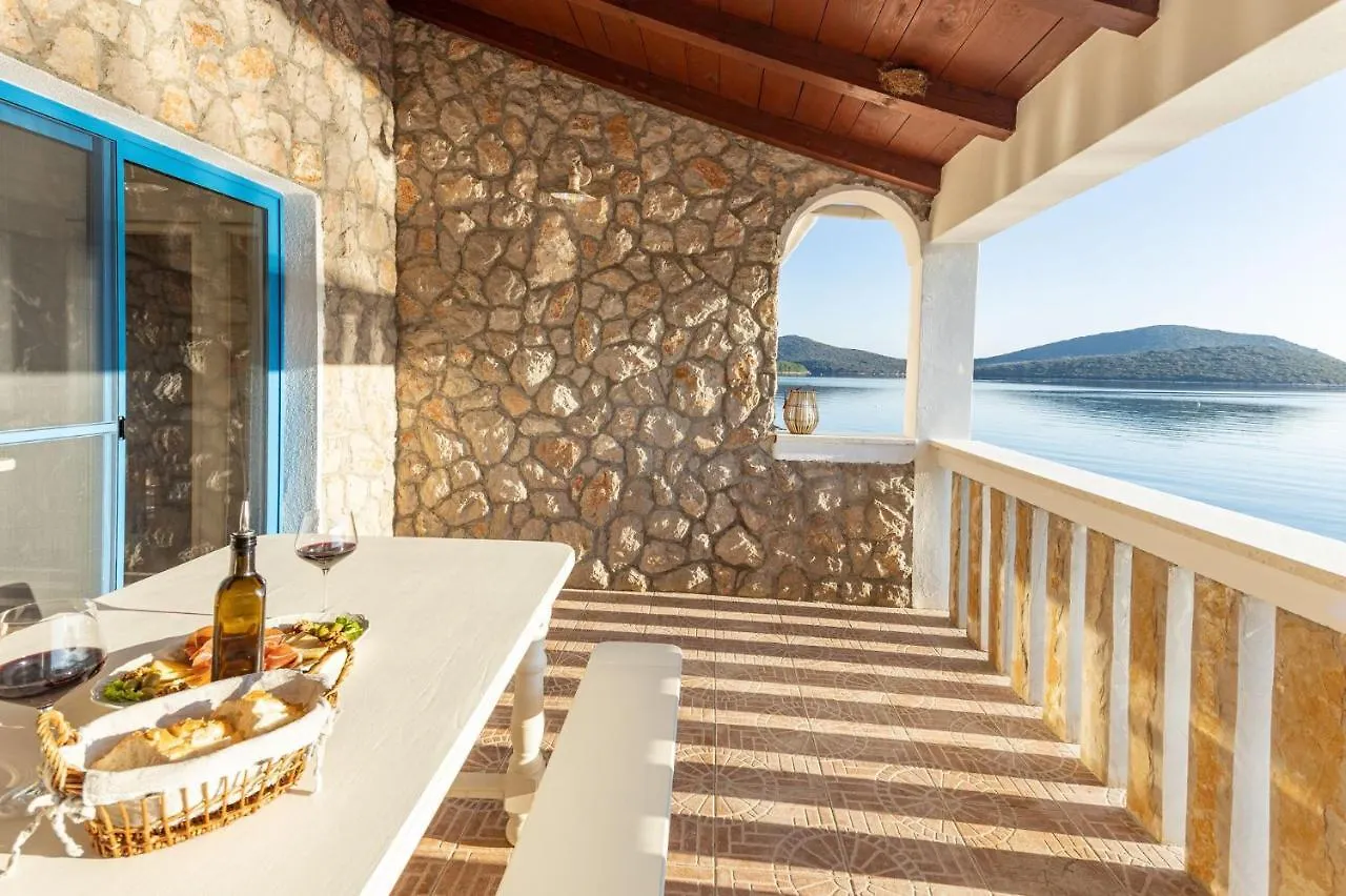Villa Otus Zadarvillas Pasman